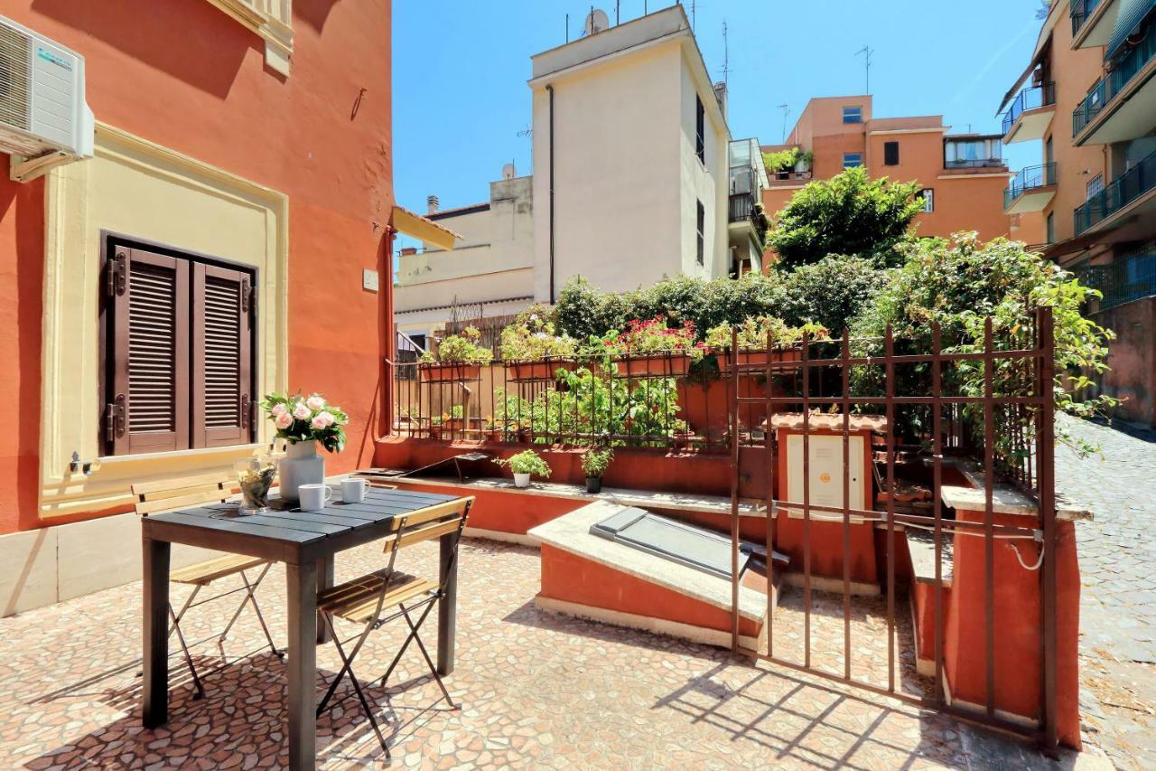 St Peter Station Apartamento